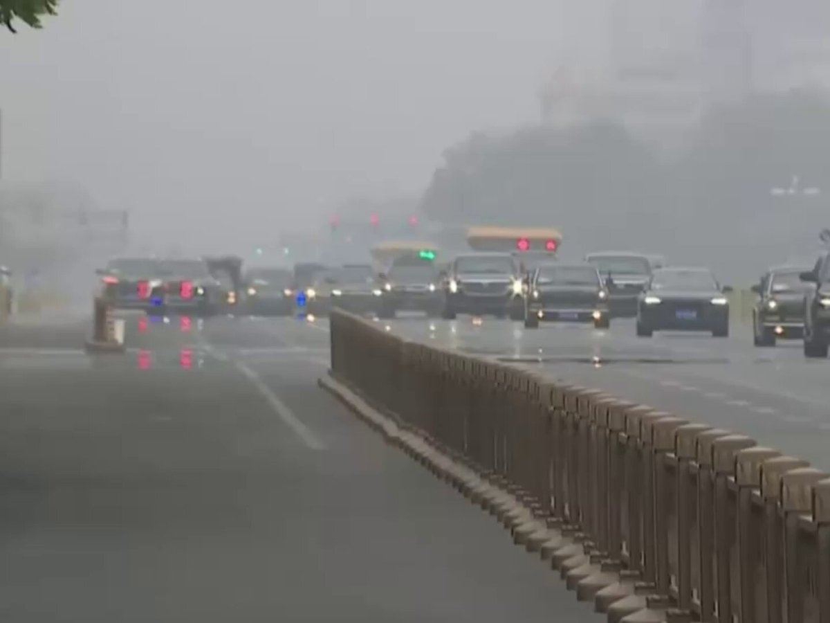 Live The motorcade of U.S. President Donald Trump arrives at Zhongnanhai in Beijing for the second day of talks with Chinese President Xi Jinping. The motorcade entered through Xinhua Gate, the iconic main entrance to the government compound that serves as the central headquarters of China’s state and party leadership.