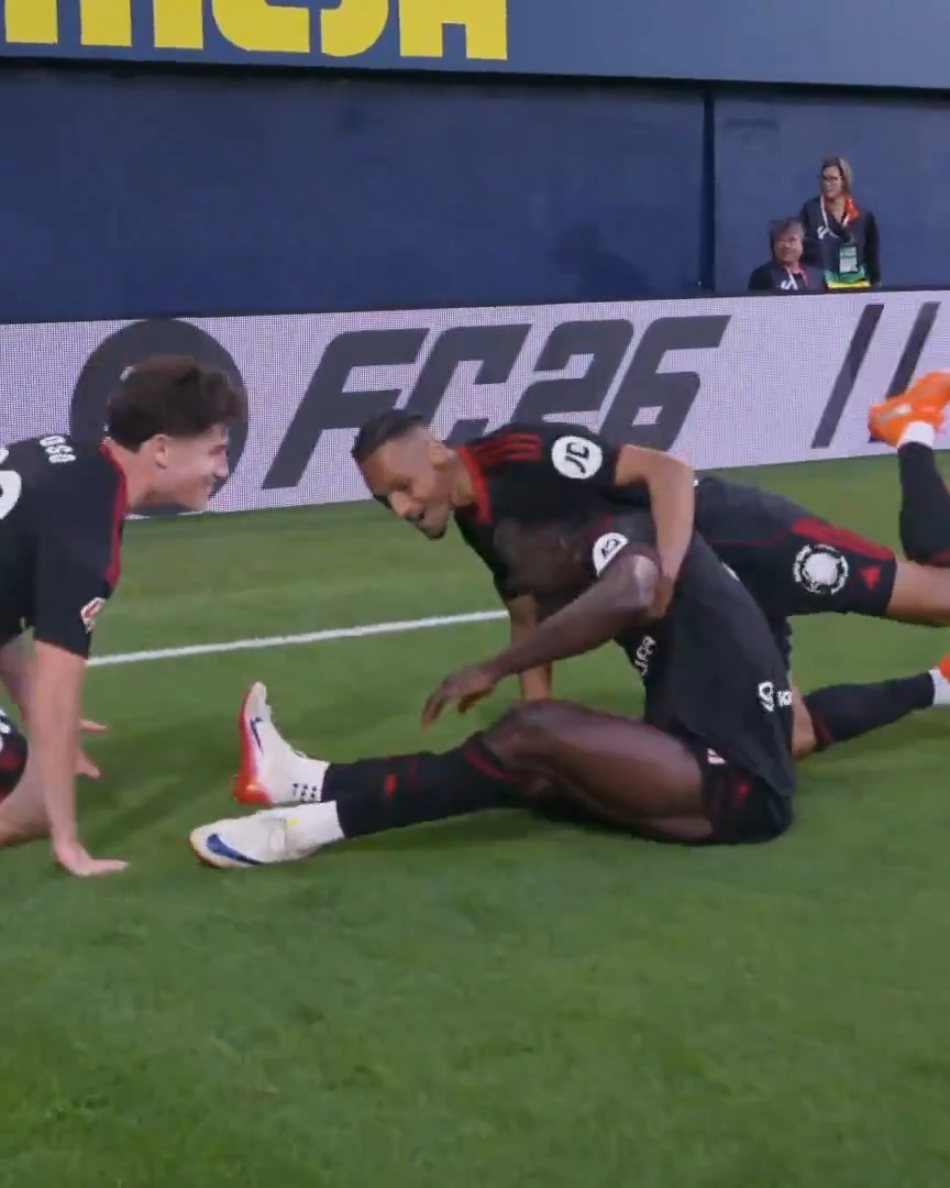 Dicen que nunca se rinde... ❤ ¡El gol de Akor Adams en el VillarrealSevilla puede SER DE ORO para el Sevilla Fútbol Club! LALIGAHighlights | DesenlaceLALIGA