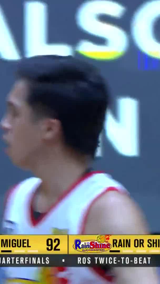 SHOOT YOUR SHOT, DREI 🔥 Andrei Caracut catches fire once again for the Rain or Shine Elasto Painters after knocking down back-to-back triples in the payoff quarter against the San Miguel Beermen in their PBA Season 50 Commissioner’s Cup quarterfinals matchup. #PBA50 #PBA50LID
