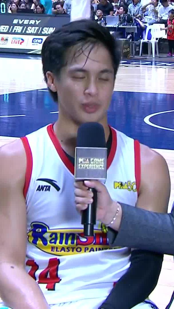'PWEDE TEXT NA LANG?' 😁 It’s a gratitude-filled Player of the Game interview for Andrei Caracut, as he took time to greet everyone following an inspired performance in the Rain or Shine Elasto Painters’ win over the San Miguel Beermen. #PBA50 #PBA50LID