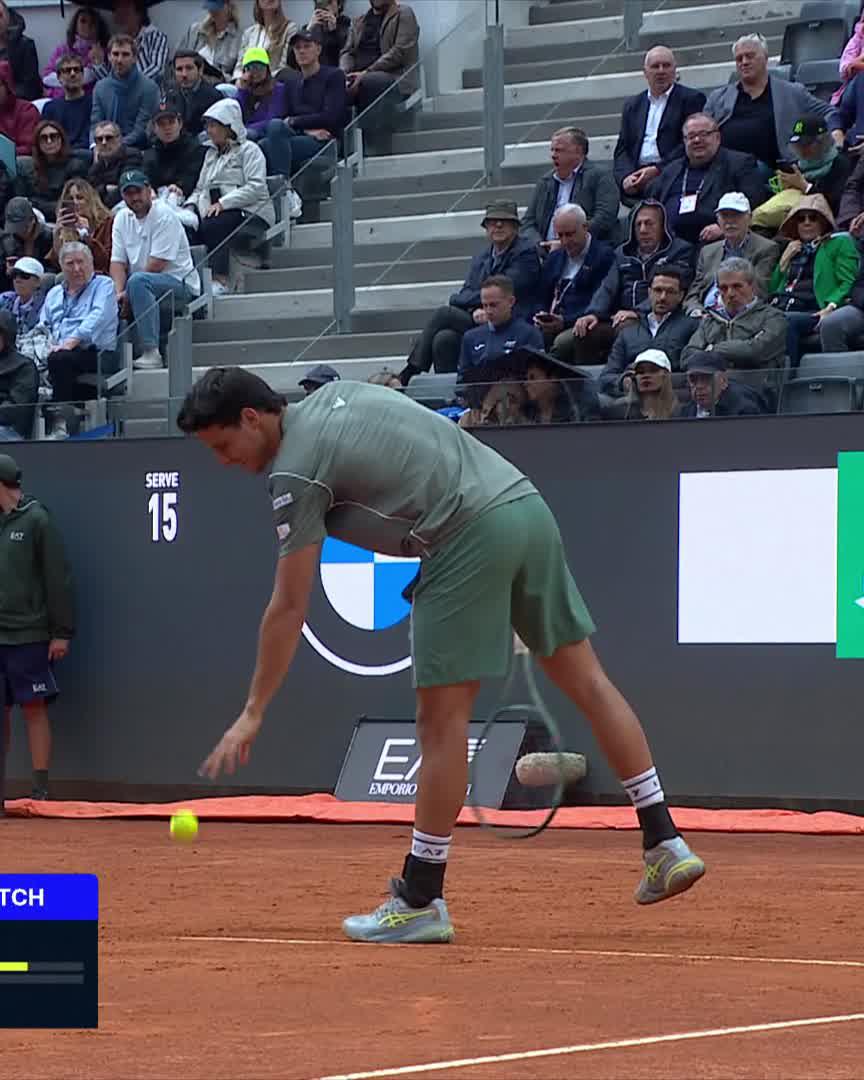 How good is that?! 😨 Darderi with a STUNNING finish to the point! #IBI26