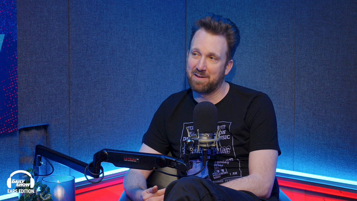 Is being a successful billionaire worth having to hang out with Trump and be a prop for his photos? Jordan Klepper doesn't think so