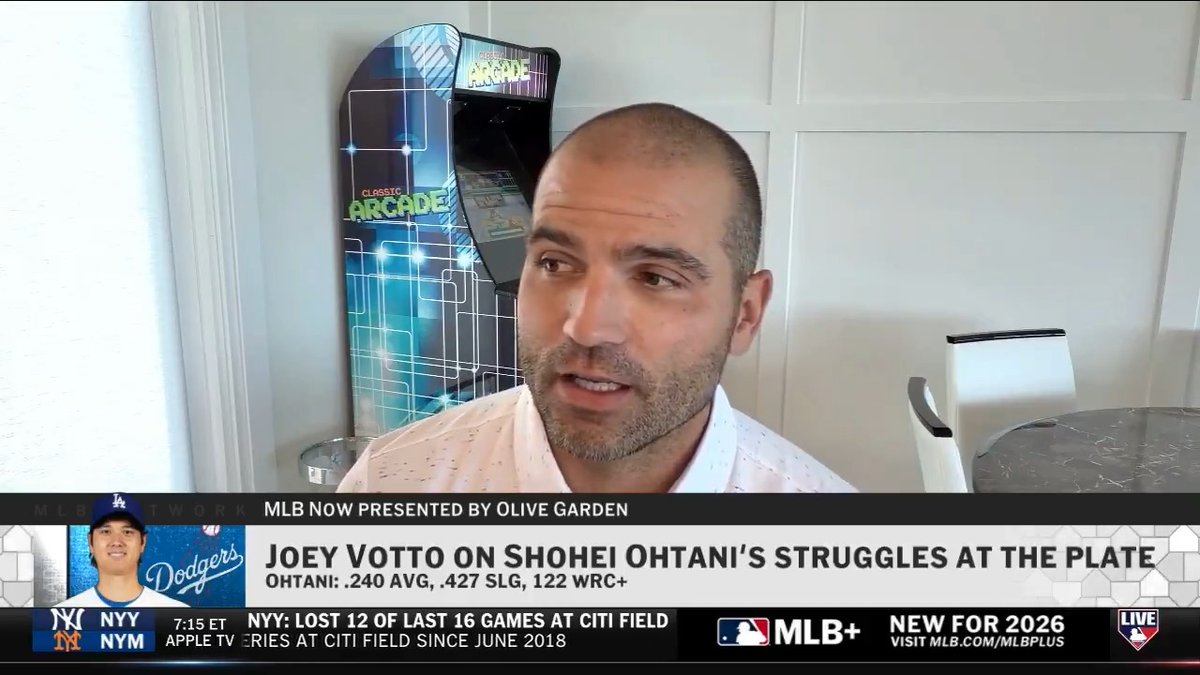 "There's absolutely nothing going on other than a slight targeting issue..." Joey Votto describes what he's seeing during Shohei Ohtani's at-bats and explains what could be keeping him from elite production.