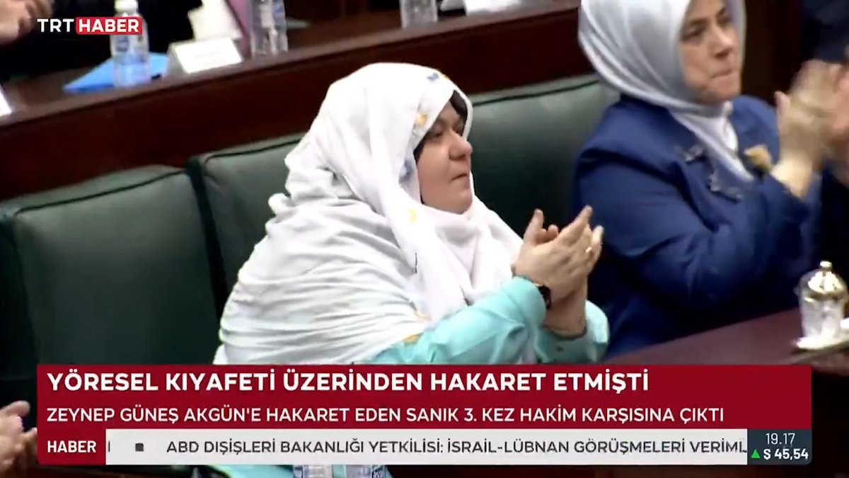 Mihalgazi Belediye Başkanı Zeynep Güneş Akgün'e kıyafeti üzerinden hakaret eden İyi Partili Mehmet Emin Korkmaz'a, 'halkı kin ve düşmanlığa tahrik etmek' suçundan 11 ay 7 gün, 'kamu görevlisine alenen hakaret' suçundan ise 7 ay 15 gün hapis cezası verildi.