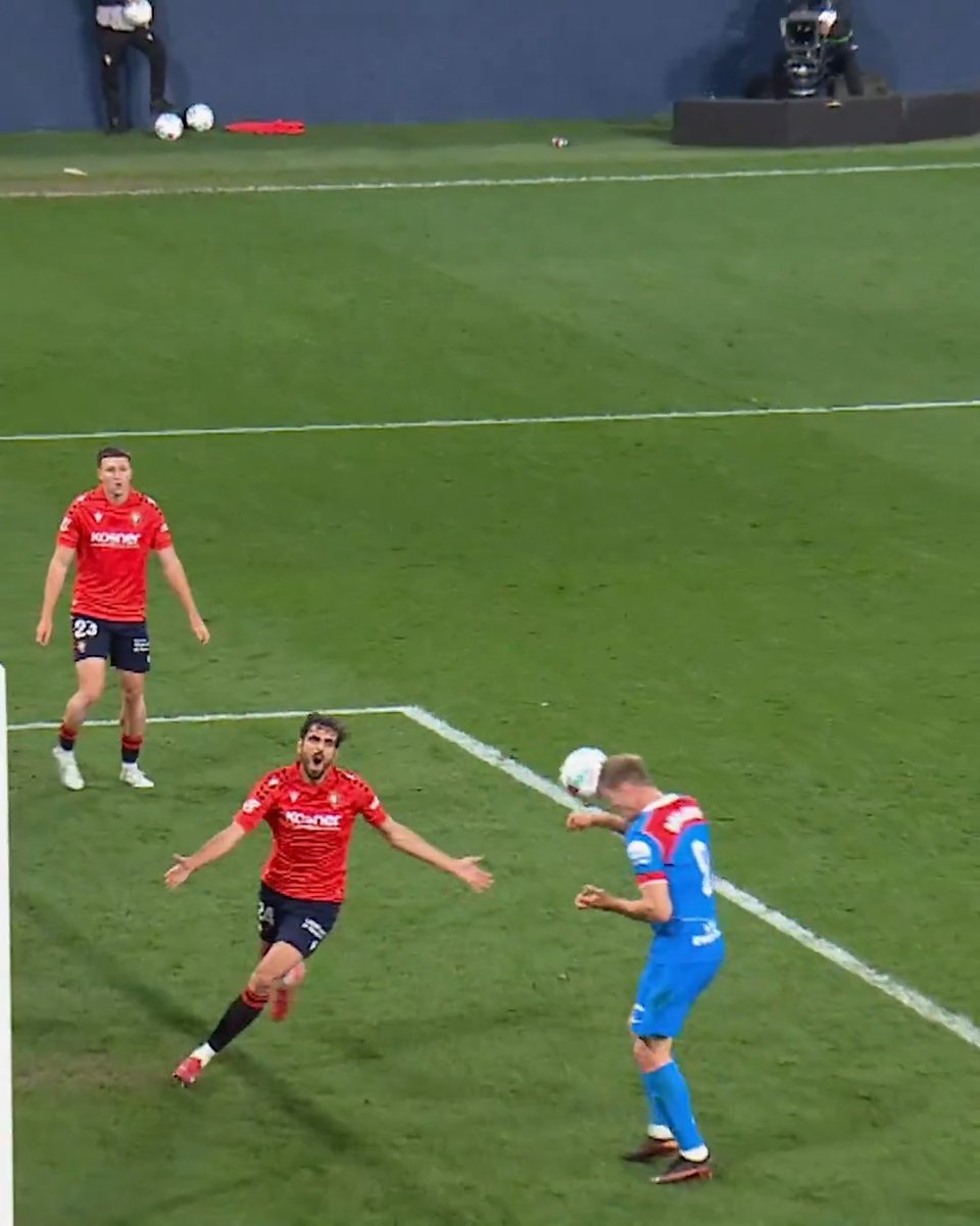 🔨 ¡Otro martillazo de Sørloth en LALIGA EA SPORTS! OsasunaAtleti | LALIGAHighlights | DesenlaceLALIGA