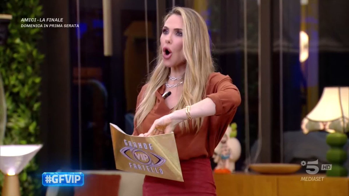 Il quarto finalista di #GFVIP è... Raul! 🤩