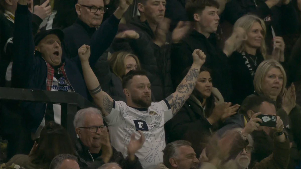 Full-Time scenes as Notts County book their place at Wembley for the League Two play-off final! 🔊