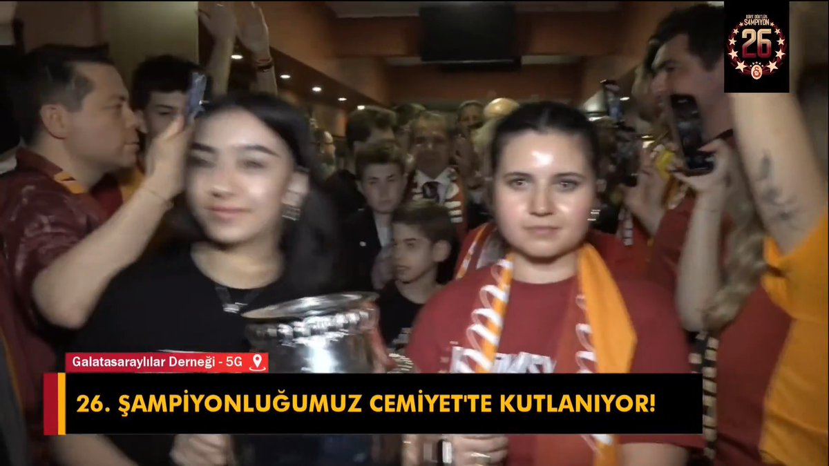 Galatasaray 2025-26 şampiyonluk kupası Cemiyet'te!
