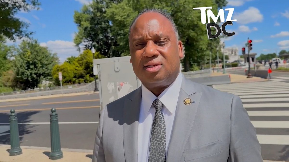 Congressman Jonathan Jackson tells Jacob Wasserman that college athletes shouldn't just dominate on Saturdays and Sundays ... they should use their transfer power to fight for civil rights, too.