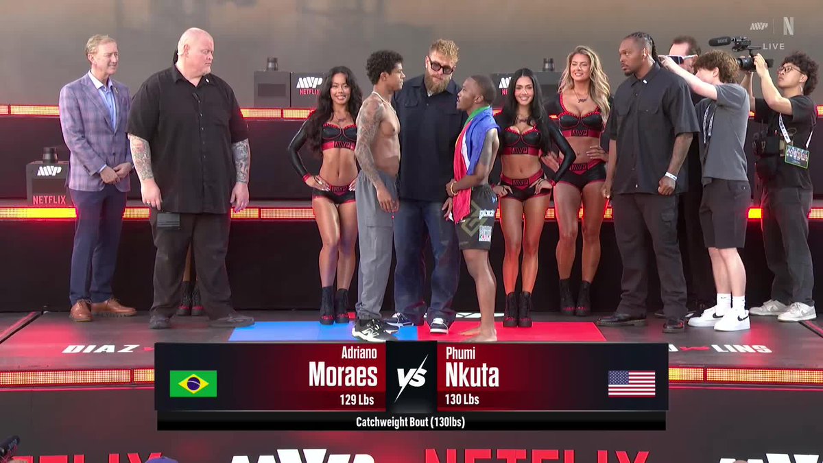 Underrated banger ‼️🤩 Adriano Moraes and Phumi Nkuta face off ahead of their fight on the #RouseyCarano undercard tomorrow night. 🔥 🎥 MVP - Most Valuable Promotions