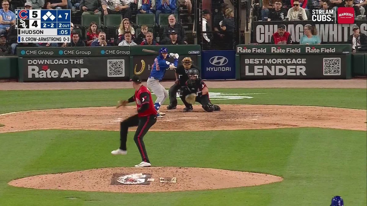 The tourists traveled to the south side tonight This is a Chicago Cubs home game
