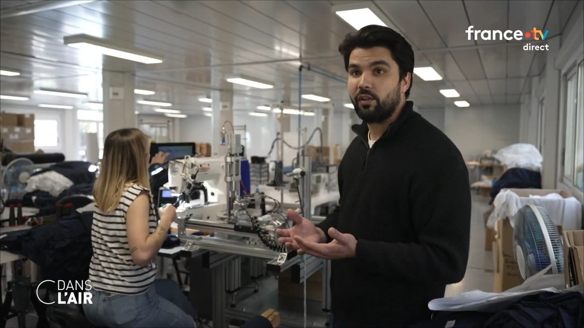 Le made in #France résiste. Le patron du plus gros vendeur de vêtements fabriqués dans le pays croit au rebond de notre industrie textile. 🎥Reportage de Constance Meyer et Arnaud Faura #cdanslair
