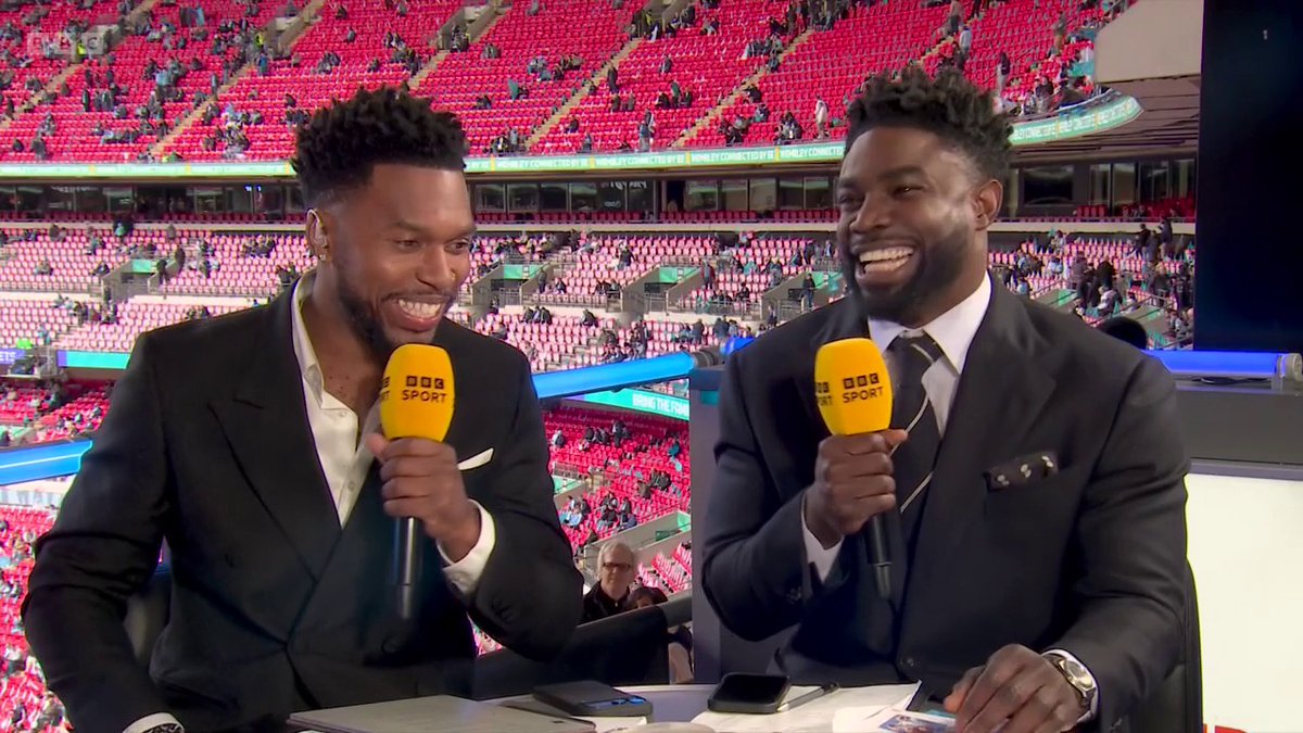 🗣 "Have you seen the hair!?!" 😬 Micah Richards and Daniel Sturridge take a trip down memory lane! 😅