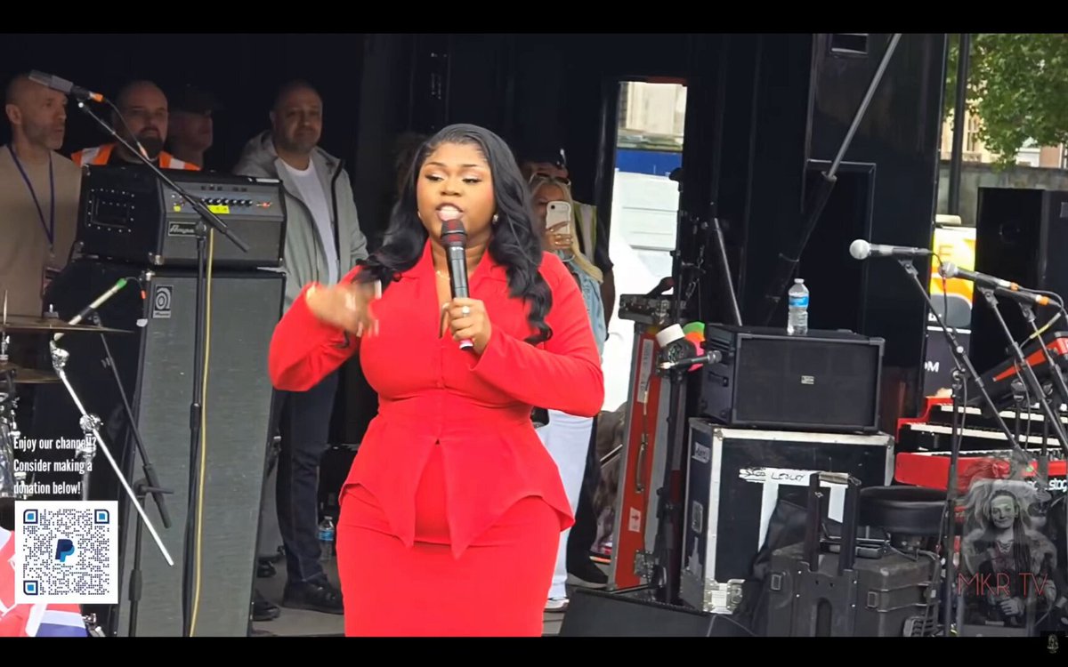 Based and Bougie" at the Tommy Robinson march just claimed there's a: "genocide that's currently happening in the UK" and the crowd cheered "YES." 🚨🇬🇧