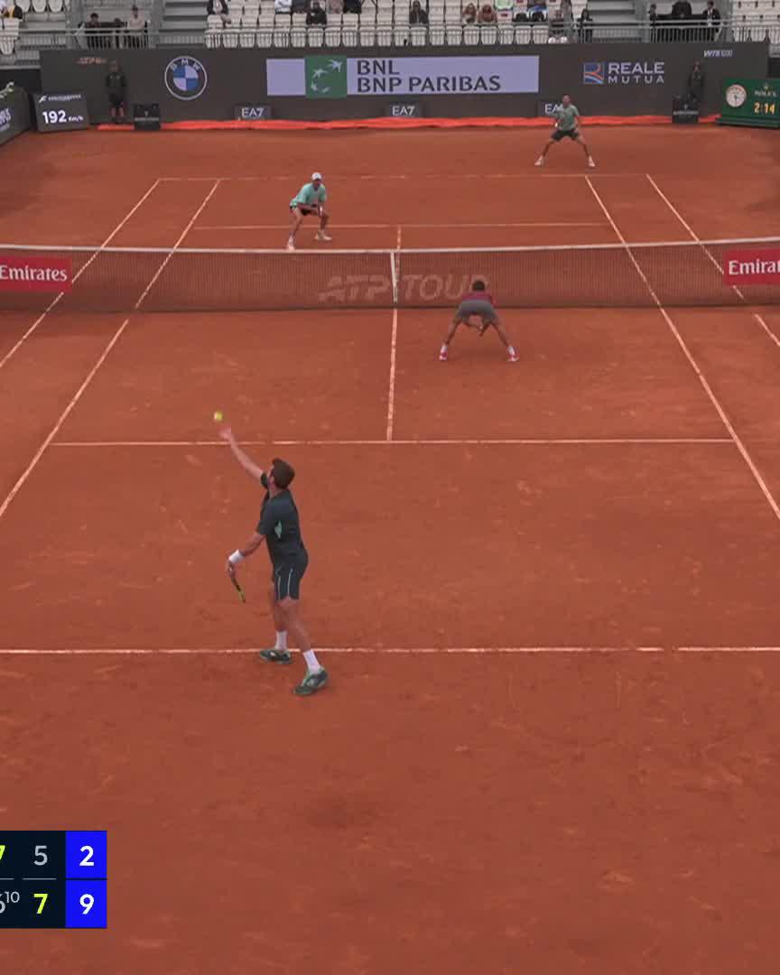 The 2-time champions are back in the final 💪 Granollers/Zeballos defeat Mektic/Krajicek 6-7(10) 7-5 10-2! #IBI26