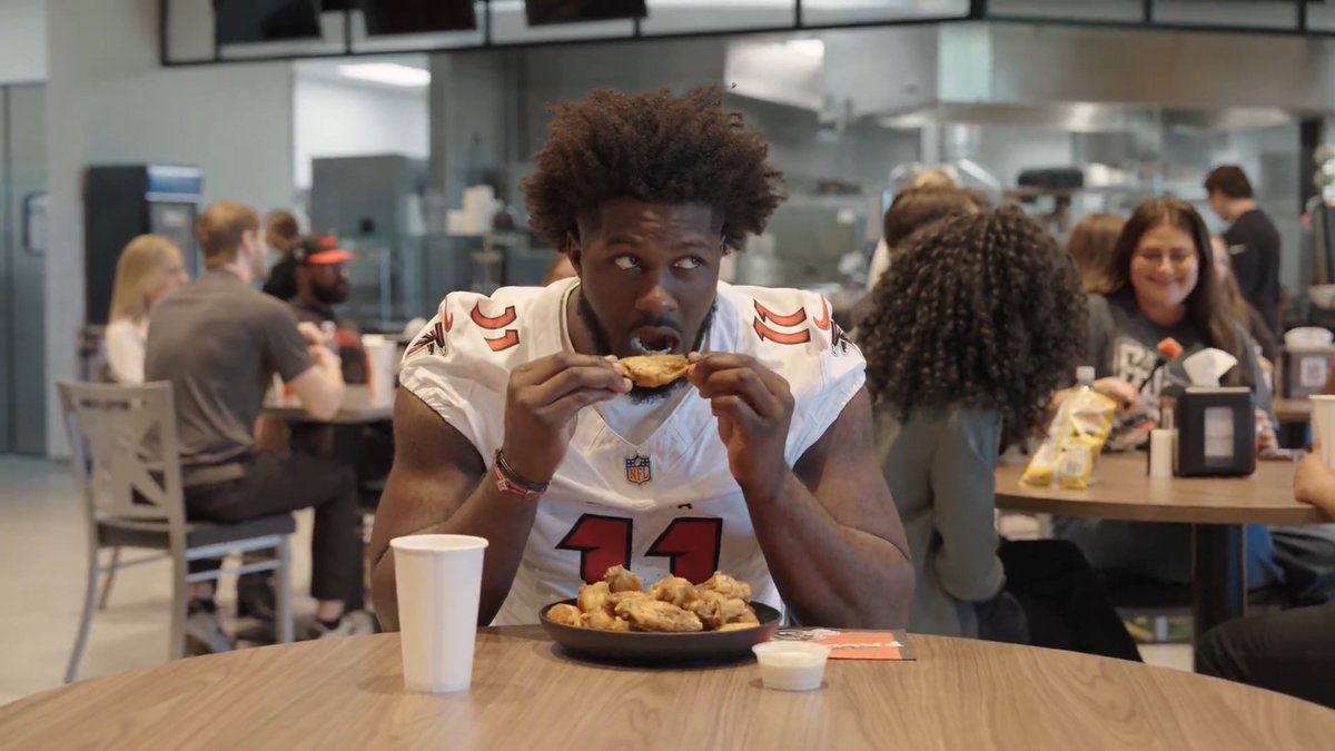 Not every one is a fan of lemon pepper wing day