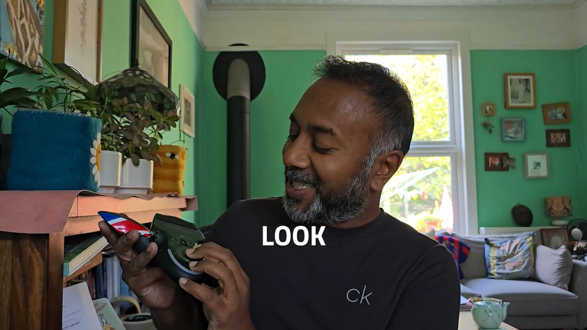 A legend remembers a legend. Former Quake Esports Pro Sujoy Roy takes us back to the early days of competitive gaming, sharing his memories of the original Razer Boomslang and how the Razer Boomslang 20th Anniversary Edition honors the mouse that started it all.