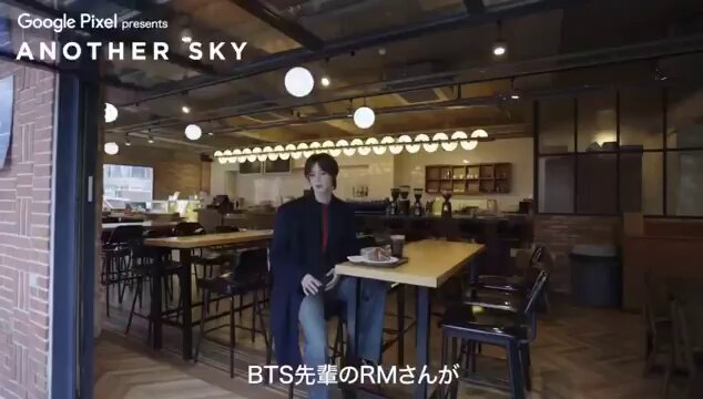 namjoon disebut sama K dari &TEAM, katanya namjoon tuh bikin list sekitar 100 lagu yg wajib bgt didenger trainee trus dikasih kaya “hadiah” buat mereka 🥹 katanya isi list itu lengkap bgt kaya: - lagu “dasar” berbagai genre yg penting buat dipelajari, - lagu yg jadi fondasi musik, - sampe lagu2 yg lagi hits sekarang keren bgt emg namjoon tuh, secinta itu dia sama musik dan suka sharing ilmu ke orang2 :( dia tuh tipe orang yg pengen artis lain jg berkembang dan punya wawasan musik luas 🥹 he deserves to be called "Father of Kpop" cr. kookyun