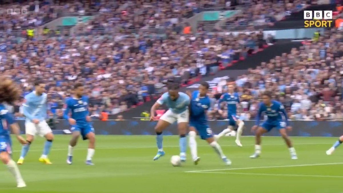 What a finish from Antoine Semenyo! 🔥 His cheeky flick gives Man City the lead in the FA Cup final ⚽✨