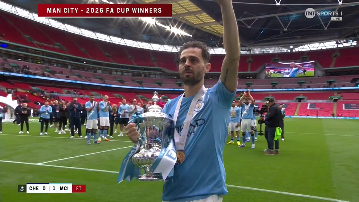 “This club gave me much more than I ever hoped for” Bernardo Silva on winning his 19th trophy with Manchester City, ahead of leaving the club this summer 🩵 @julesbreach | 📺 Stream with TNT Sports on HBO Max