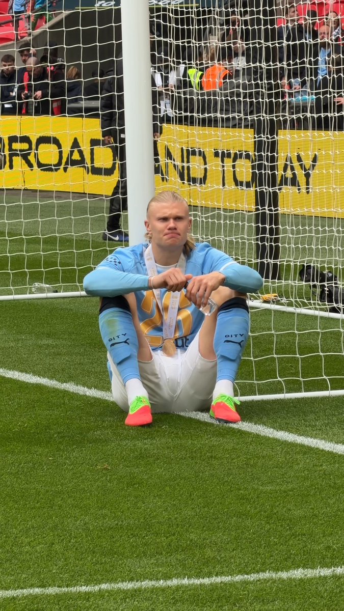 Erling Haaland is taking that winning feeling in 😏🏆