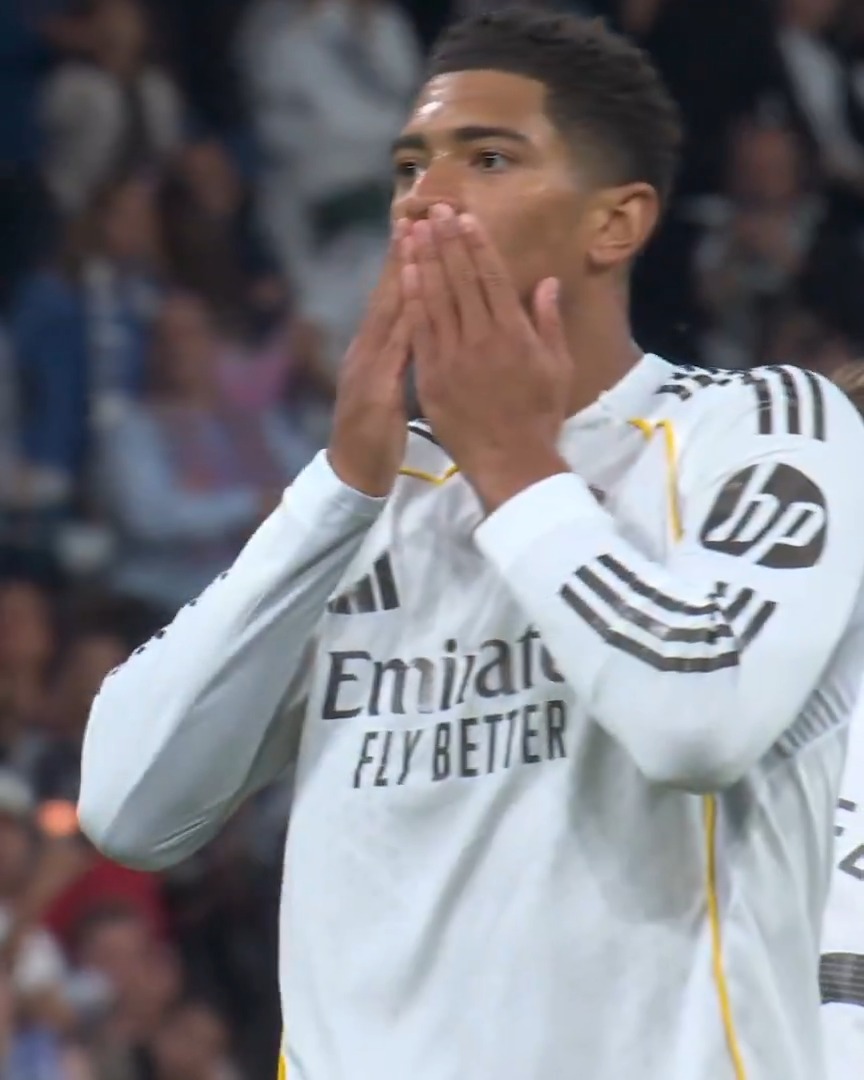 Zurdazo a la red de Jude Bellingham. 💯 RealMadridRealOviedo | LALIGAHighlights | DesenlaceLALIGA