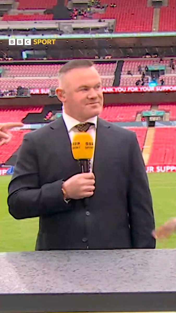 😐 Wayne Rooney's face as Micah Richards tries to get him in trouble 😅