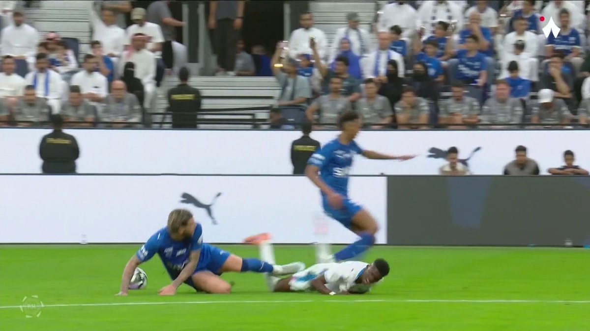 عصام عبدالفتاح لـ #في_المرمى: ضربة الجزاء المحتسبة لـ #ثيو لاعب #الهلال أمام #نيوم "صحيحة".. وأتفق مع الحكم في عدم إعطاء بطاقة حمراء لـ ثيو 📺 شاهدوا الحلقة الكاملة من هنا: