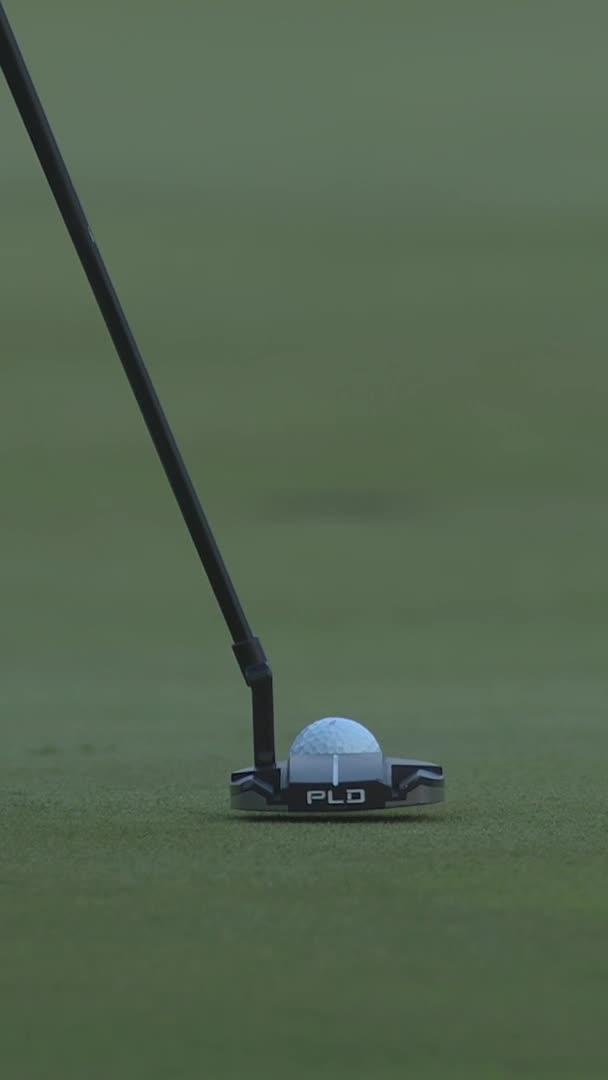 Birdie at the last to lead by two. First 54-hole lead of Alex Smalley's career PGA Championship
