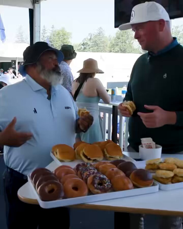 Spectators PGA Championship STILL don’t believe this is true!!! The food and non-alcoholic drinks are ALL INCLUSIVE!!!!🤯😳🤯🤷🏽‍♂️