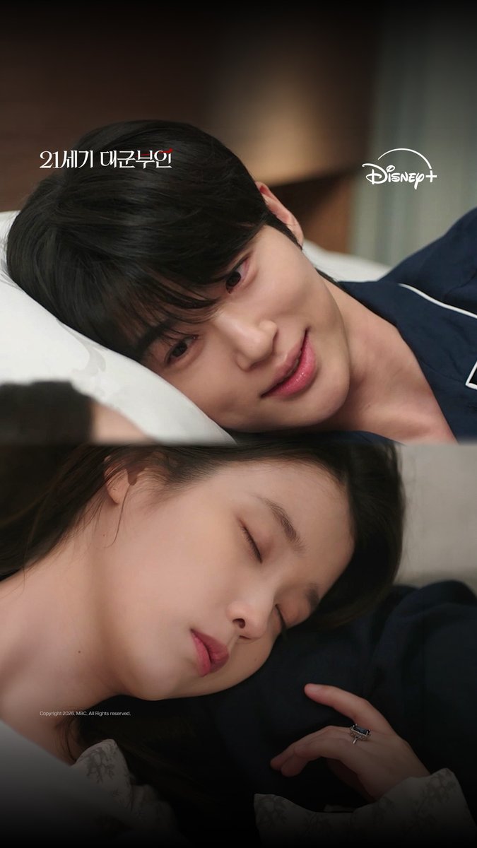 결혼반지 같이 끼고 싶은 이완 서운해하는 모습까지 예뻐요💗 <21세기 대군부인> 디즈니+에서 지금 스트리밍 중 #21세기대군부인 #PerfectCrown #디즈니플러스 #DisneyPlusKR