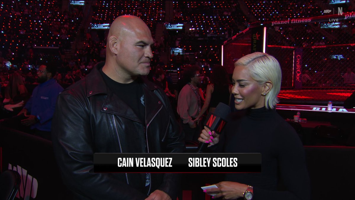 Cain Velasquez at the first-ever MMA event on Netflix: “I never thought in my life a show could look like this.” #RouseyCarano is LIVE now only on Netflix 👊