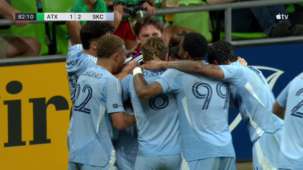 The fight is on 😤 Stephen Afrifa pulls Sporting Kansas City into the lead!