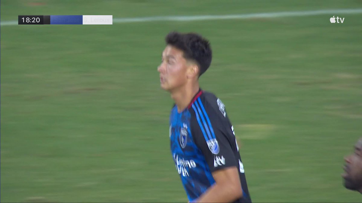 The hometown kid Beau Leroux on a full volley! San Jose Earthquakes are level!