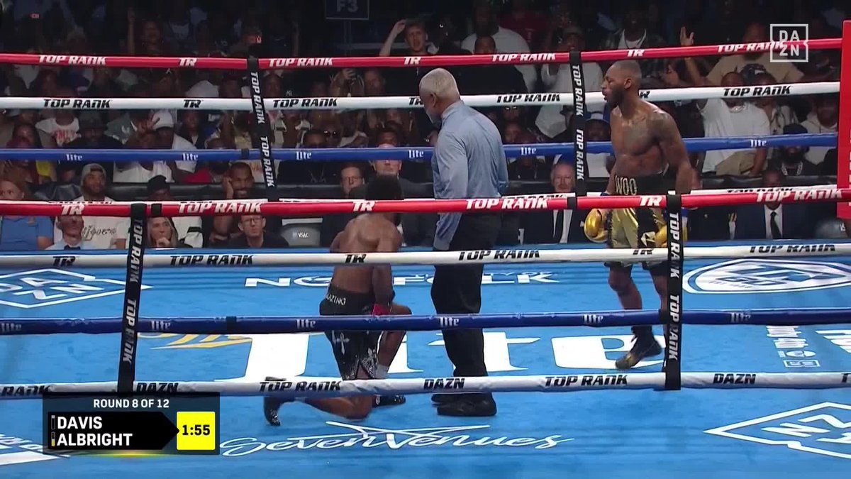 Albright gets revenge‼️ #DavisAlbright2 | Live NOW on DAZN