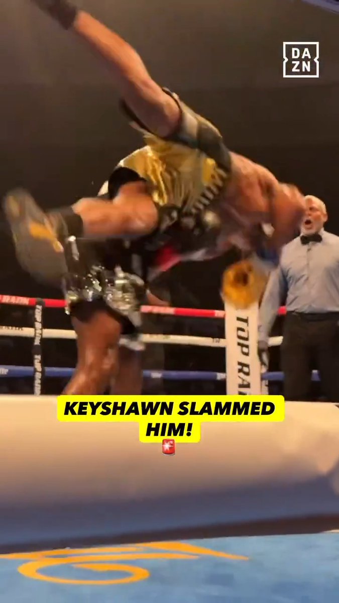 This angle is crazy 😳 #DavisAlbright2 | Live NOW on DAZN