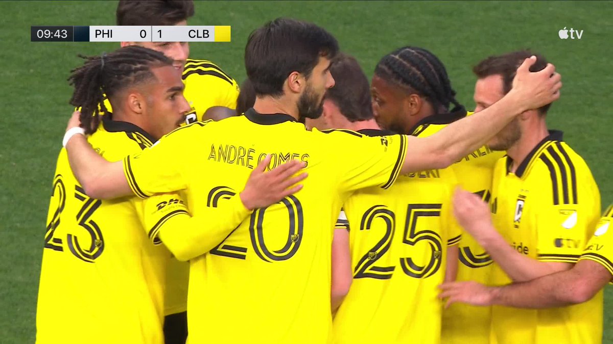 [#ExEAG] La spéciale Hugo Picard : frappe enroulée depuis l’angle de la surface qui termine dans la lucarne opposée 🕸️☄️ Déjà six buts (2 en MLS, 4 en Cup) depuis le début de saison (fin février) pour l’ancien Guingampais 💫