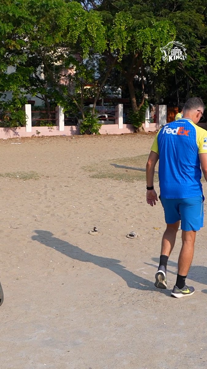 That No Ball buzzer sound tho! 😂💛 #WhistlePodu #Yellove