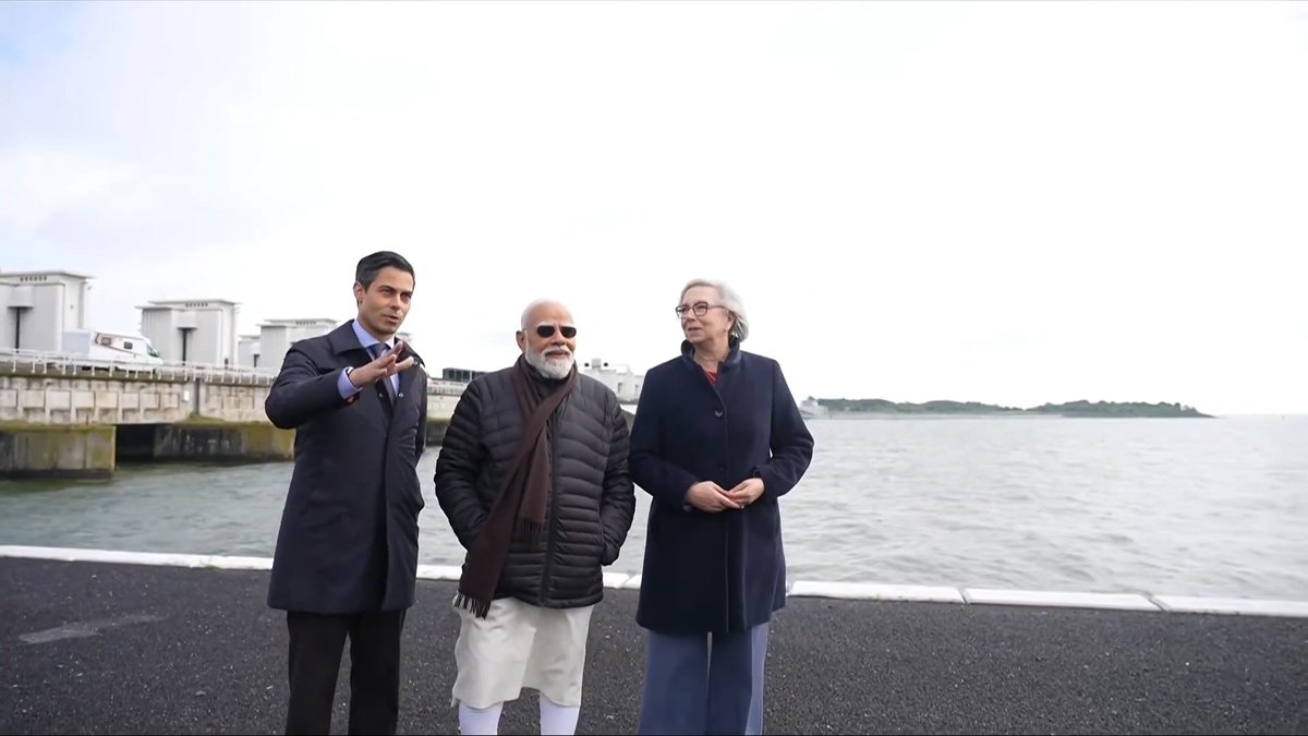 PM Modi visited the iconic Afsluitdijk Dam in the Netherlands! 🎥