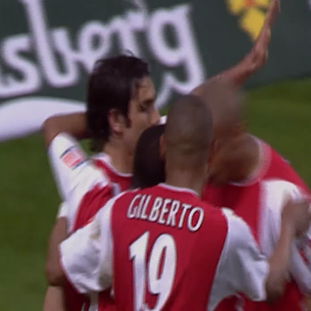 On this day in 2003: Arsenal beat Southampton 1-0 in the FA Cup final at the Millennium Stadium in Cardiff, their second consecutive year winning the trophy. ✅🏆 🔴 Pires (38’)
