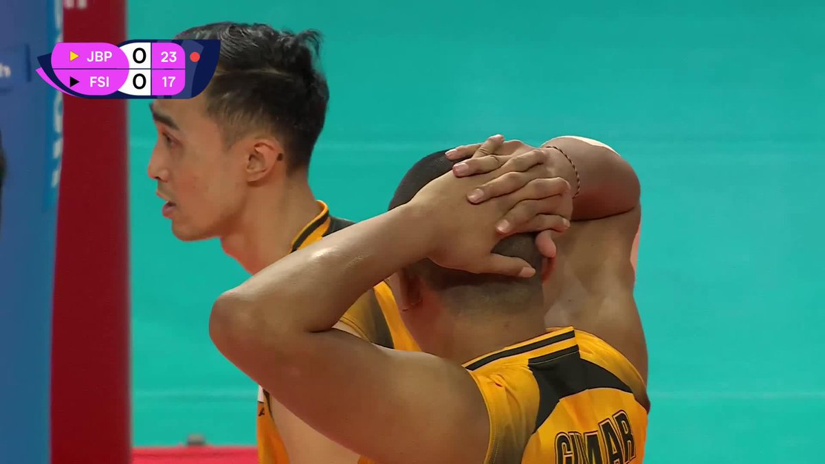 #AVCChampionsLeague 🏆: "THE MULLET IS FLYING 🤩😆!" 📺 LIVE NOW on VBTV: 🏐 #Volleyball