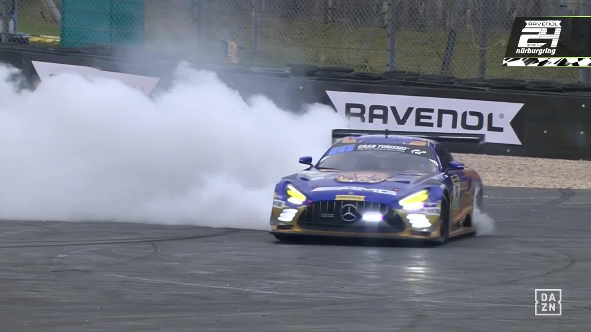 ASÍ SE CELEBRA UNA VICTORIA EN LAS 24 HORAS DE NÜRBURGRING 🔥 #24hNBR