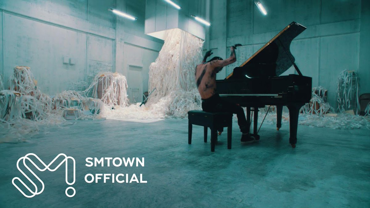 5 years ago today, TAEMIN released his 3rd Mini Album ‘Advice’ with the title track of the same name.