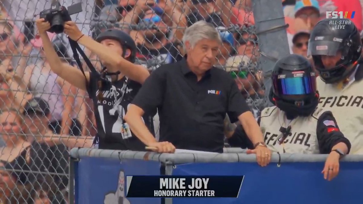 The All-Star Race is underway on FS1 and FOX One as Mike Joy waves the green flag!