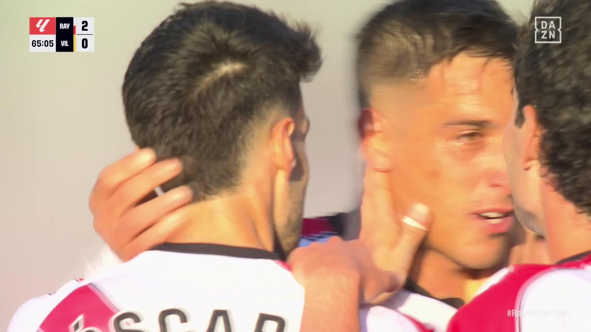❤️🩹 “Capitán de una generación, leyenda de nuestra afición” Óscar Trejo y una despedida que quedará para siempre en el corazón del barrio de Vallecas⚡🥹 #LALIGAenDAZN⚽️