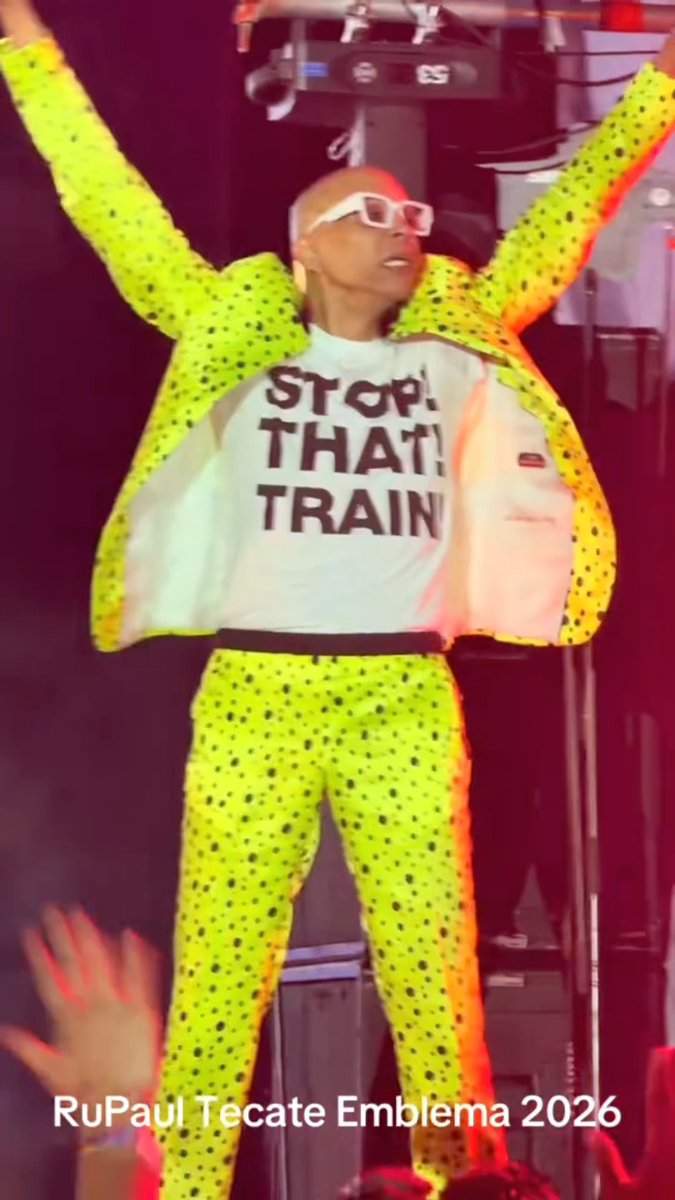 🎶 RuPaul slays in STOP! THAT! TRAIN! merch at his Tecate Emblema DJ Set in Mexico City! 🚂🌪️ STOP! THAT! TRAIN! starring RuPaul - only in theaters June 12. 🎟️🚨 Tickets on sale MAY 19 Stop! That! Train! RuPaul Adamshankman World of Wonder Bleecker Street Unapologetic Projects