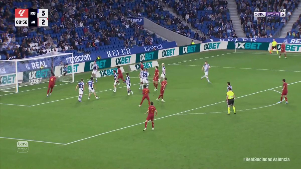 فالنسيا ينهي مواجهته بالفوز على مضيفه ريال سوسييداد ريال سوسييداد 3-4 فالنسيا #الدوري_الاسباني