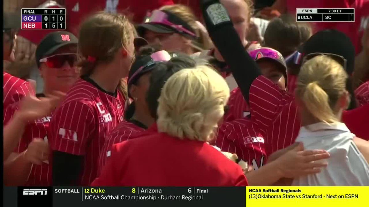 HUSKERS HEAD TO SUPERS... ON THEIR HOME TURF 👏 #RoadToWCWS x 🎥 ESPN / Nebraska Softball
