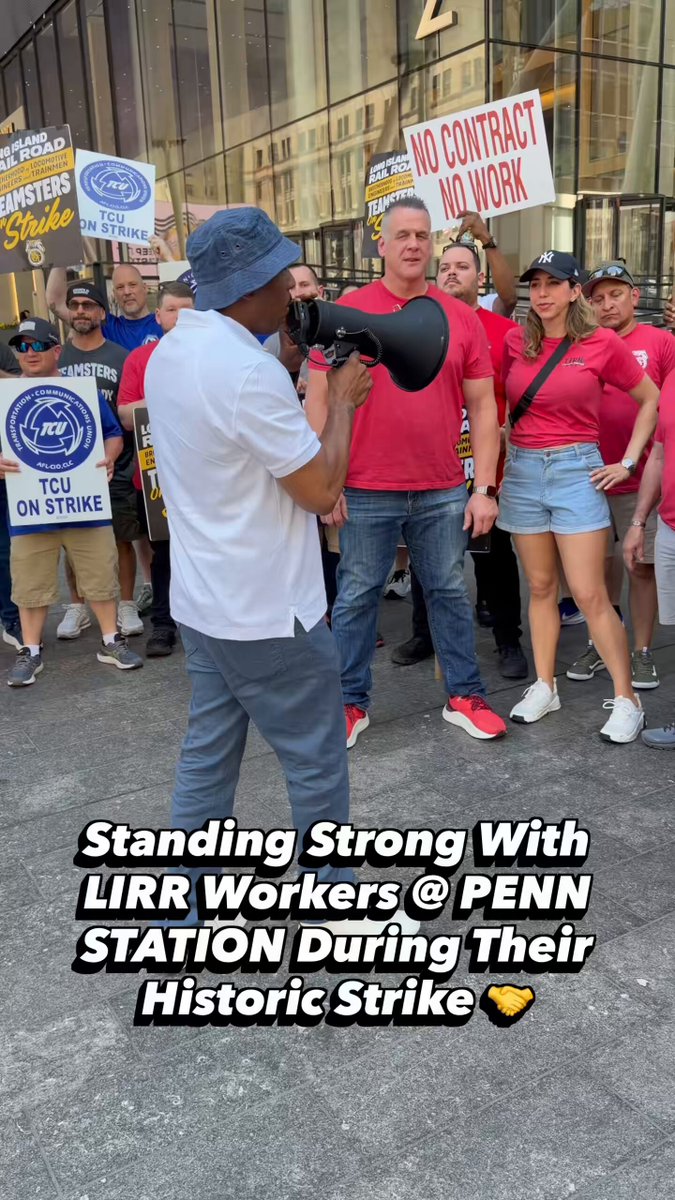 We out here at 34th Street Penn Station standing with the Long Island Railroad workers because what happens to them TODAY will trickle down to New York City Transit TOMORROW. Kathy Hochul and Janet Lippa keep doubling down instead of giving these workers a FAIR contract… so we gonna triple down and stand 10 toes down with labor ✊🏽🚆 Funny how workers are “essential” when they need the system running… but suddenly asking for fairness is a problem. Nah. We not letting them divide railroad workers, transit workers, bus workers, conductors, train operators, maintenance workers or ANY working-class people during this fight. That’s exactly how management wins. By separating us. The MTA got money for consultants, overtime, studies, outside contracts, billion-dollar projects and PR campaigns… but when workers demand respect, suddenly everybody starts talking about “costs.” 🤔 We ain’t going nowhere. Union strong. Worker strong. 10 toes down. Solidarity matters now more than ever. 🔥 #nyc #mta #ny #fyp