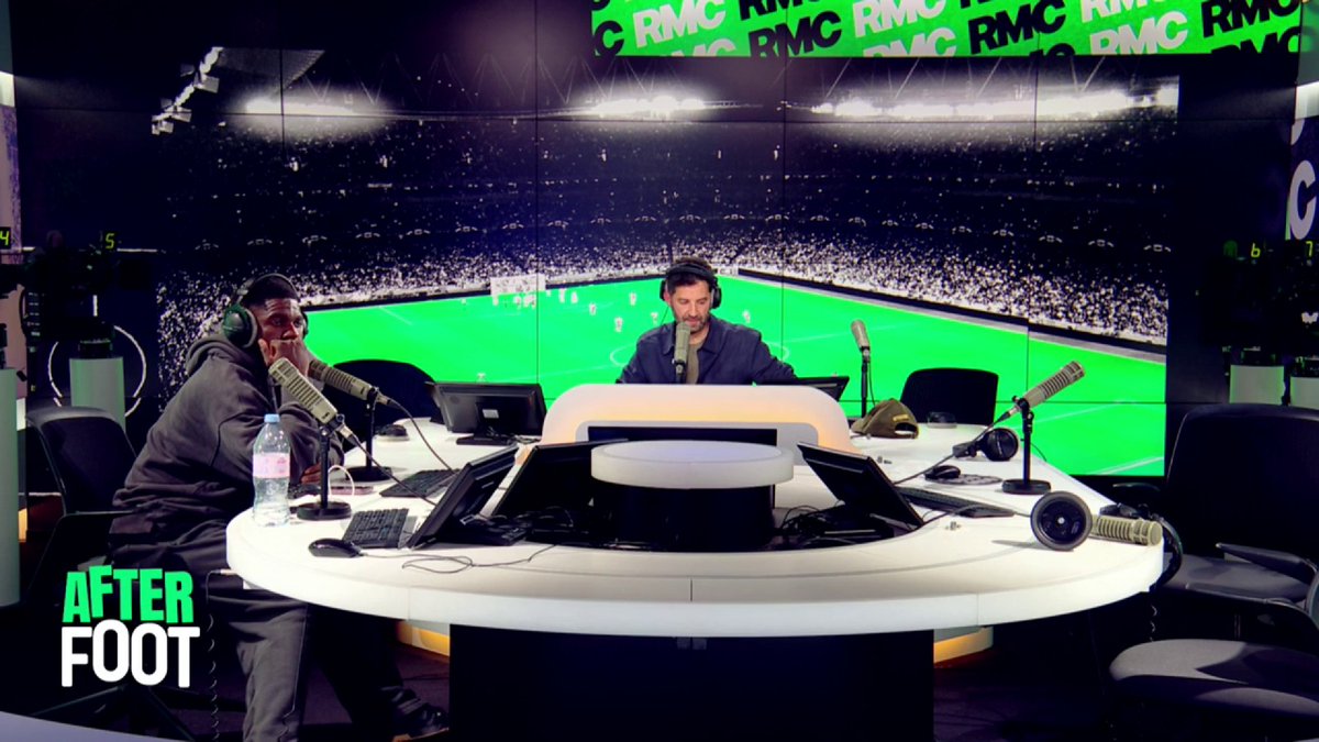 Pour certains Daniel Riolo est détestable mais là j'aime beaucoup son intervention sur le passage Ligue des Champions / Ligue Europa où il dit que c'est plus notre place. Je vous laisse écouter et dites moi. #TeamOM | #OMSRFC